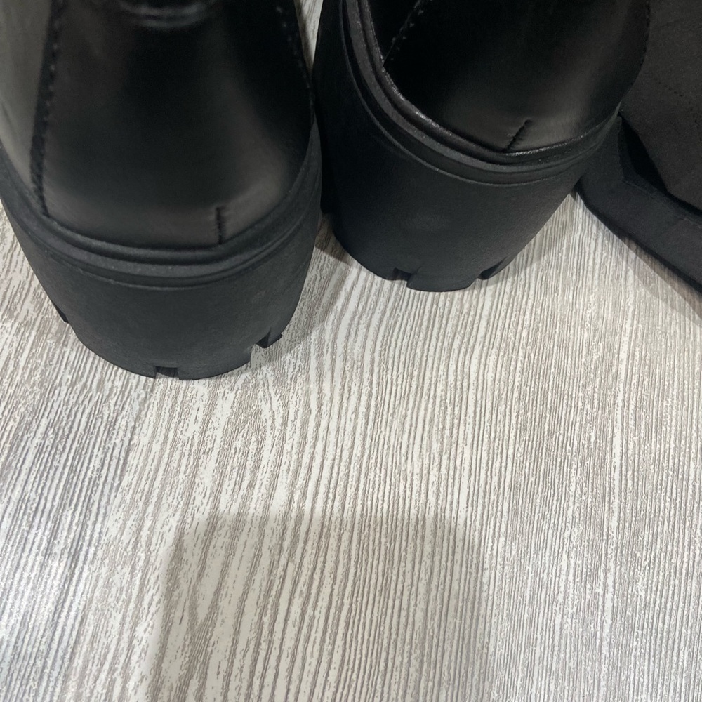 Madden Girl Shoe - Picture 8 of 9